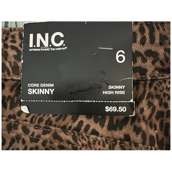 INCDenim - Animal Print Skinny Jeans - Size 6/28 - Picture 7 of 8